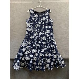 Perceptions New York Fit & Flare Dress Womens L Blue Floral Wide Strap Pleated